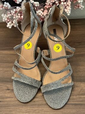 Tahari Silver Glitter Strappy Heeled Sandals